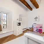 Apartment Modern Charm In Old Town Tallinn