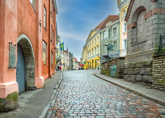 Modern Charm In Old Town *